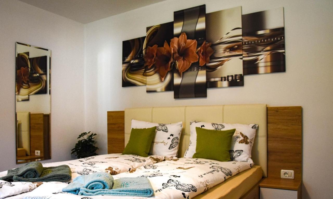 Hisa Bohinc Z Wellnessom Villa Tolmin Kültér fotó